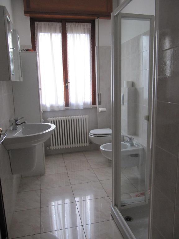 B&B Il Cortile Valmadrera Ngoại thất bức ảnh